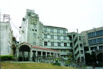 沖縄大学1号館、3号館