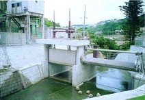 金城ダム除塵設備工事