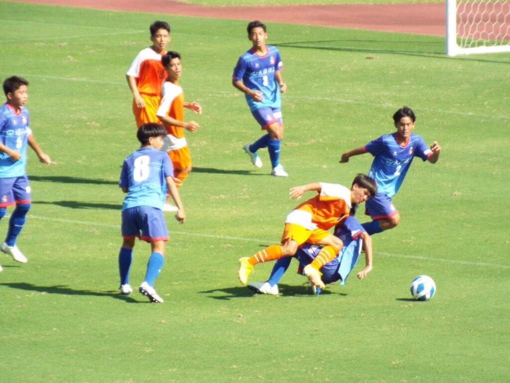 ヴィクサーレ沖縄FC10月2